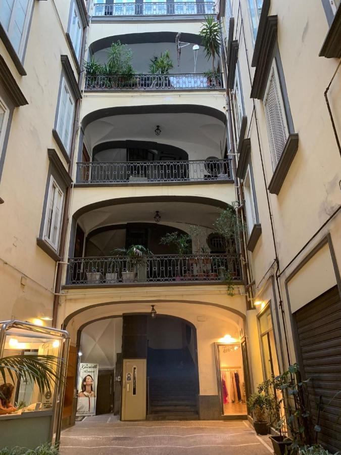Dimora Chiaia 209 Hotel Napoli Ngoại thất bức ảnh