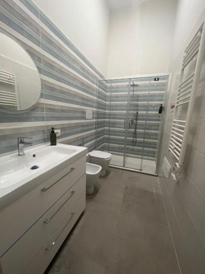 Dimora Chiaia 209 Hotel Napoli Ngoại thất bức ảnh
