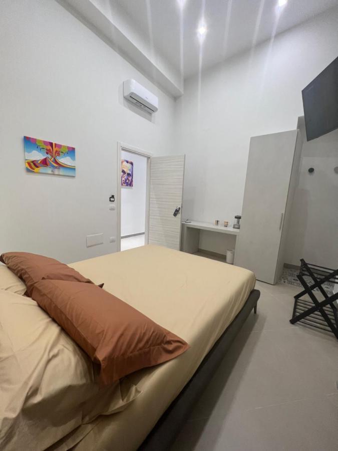 Dimora Chiaia 209 Hotel Napoli Ngoại thất bức ảnh