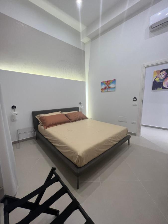 Dimora Chiaia 209 Hotel Napoli Ngoại thất bức ảnh