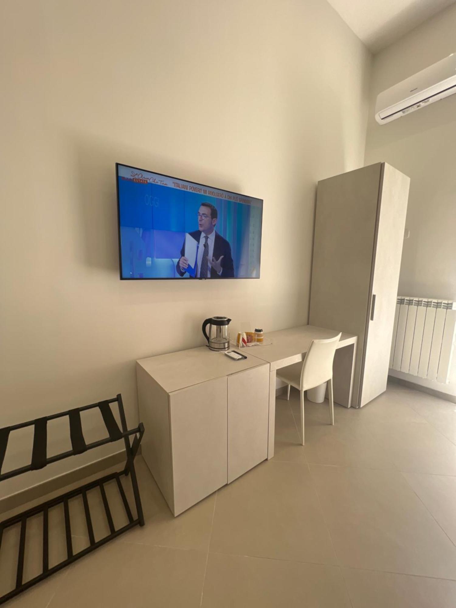Dimora Chiaia 209 Hotel Napoli Ngoại thất bức ảnh