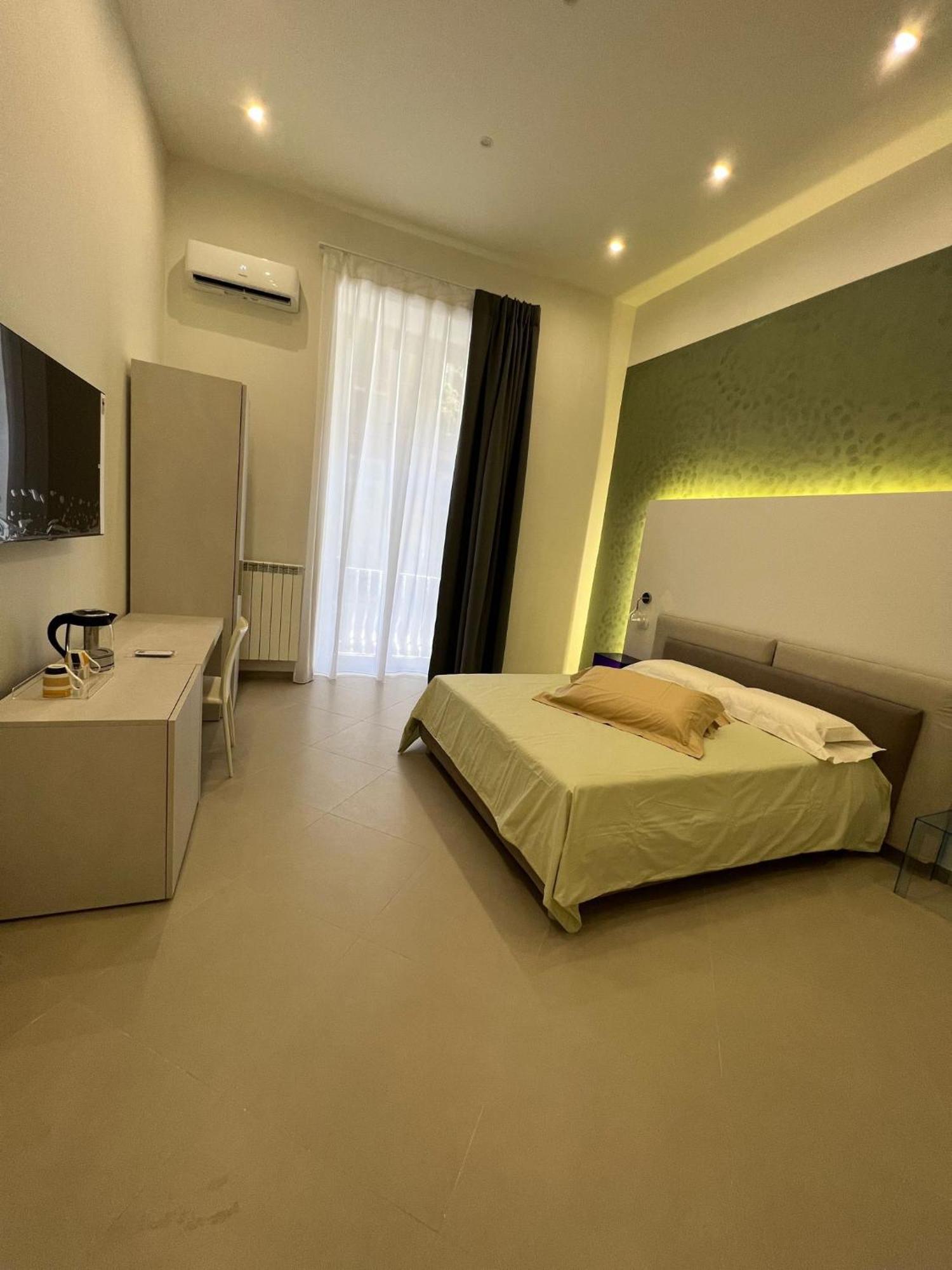 Dimora Chiaia 209 Hotel Napoli Ngoại thất bức ảnh