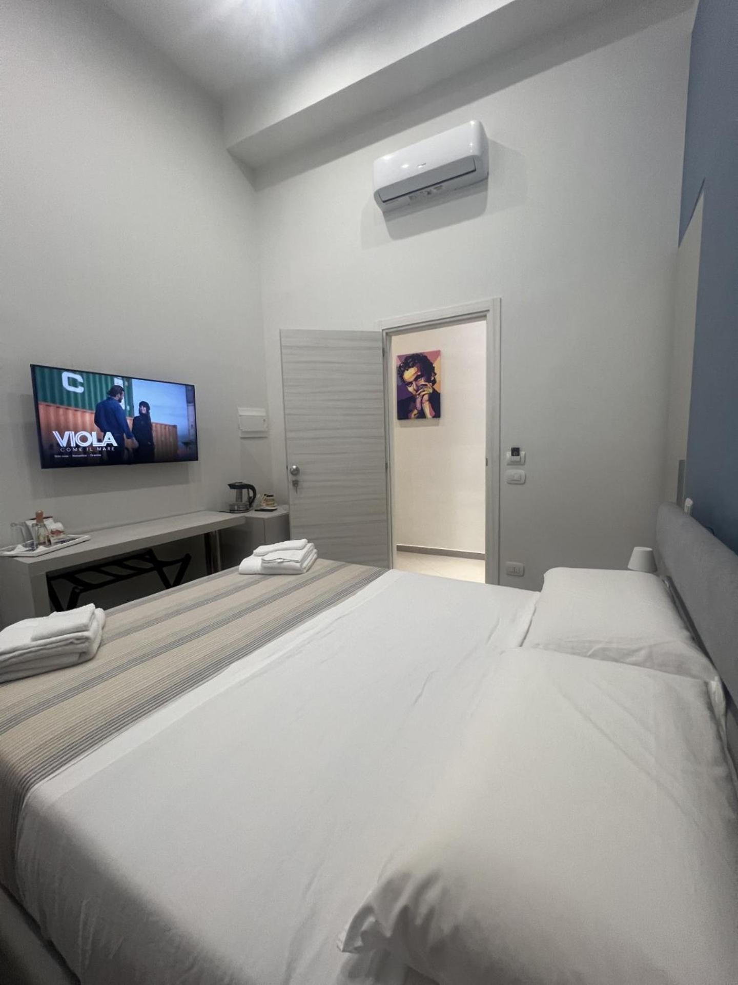 Dimora Chiaia 209 Hotel Napoli Ngoại thất bức ảnh
